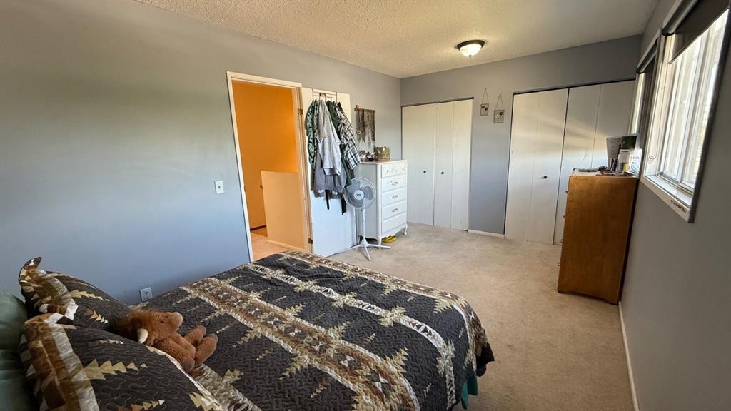 109 Winkler Drive, Hanna, AB - Indoor Photo Showing Bedroom