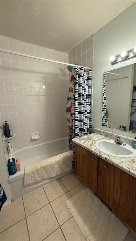 109 Winkler Drive, Hanna, AB - Indoor Photo Showing Bathroom