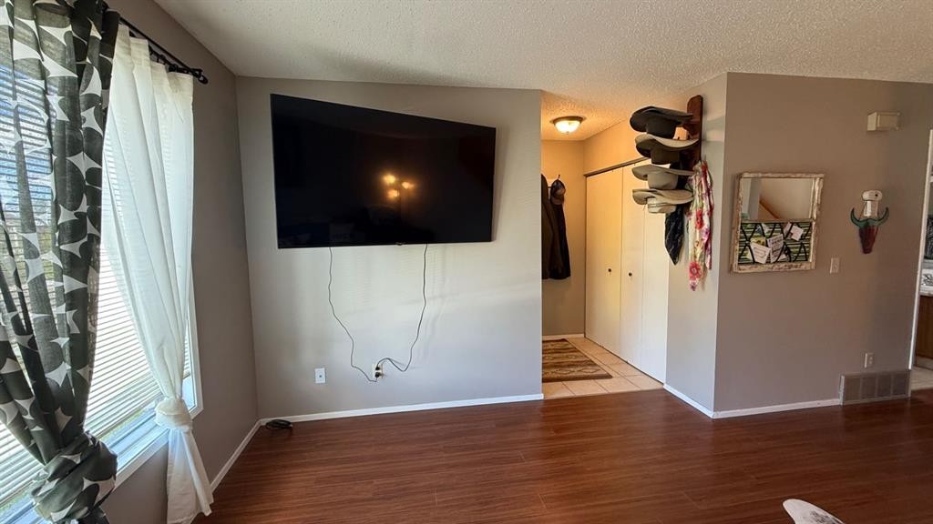 109 Winkler Drive, Hanna, AB - Indoor