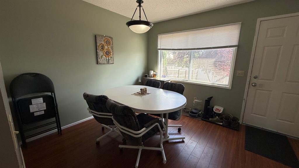 109 Winkler Drive, Hanna, AB - Indoor Photo Showing Dining Room