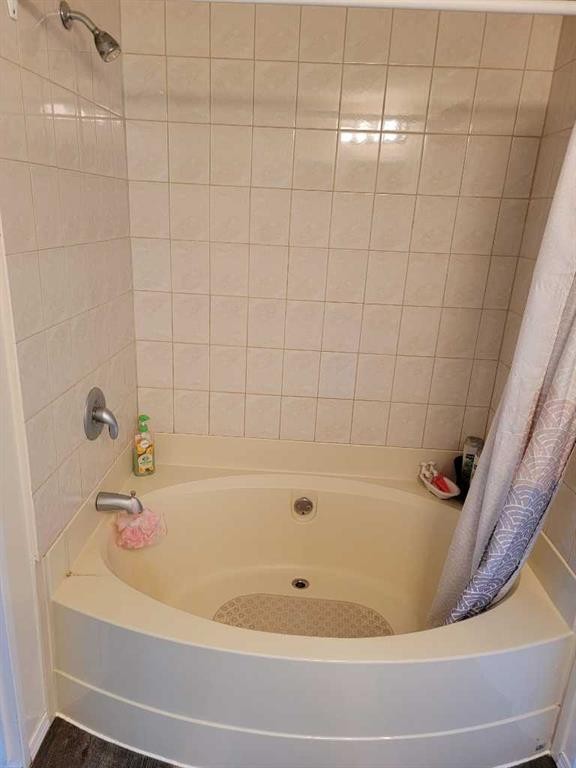 4447 Park Crescent, Coronation, AB - Indoor Photo Showing Bathroom