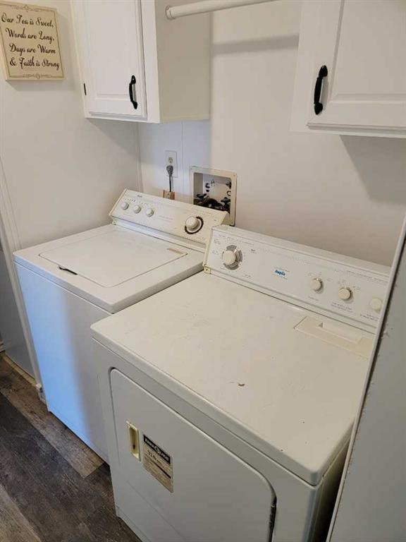 4447 Park Crescent, Coronation, AB - Indoor Photo Showing Laundry Room