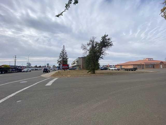 603 1 Street West, Brooks, AB