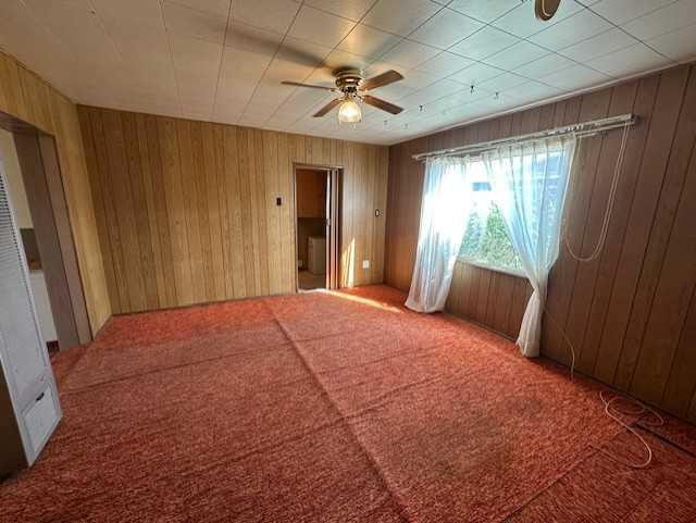 308 1 Avenue East, Hanna, AB - Indoor