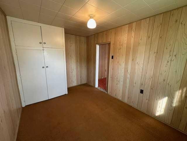 308 1 Avenue East, Hanna, AB - Indoor Photo Showing Other Room