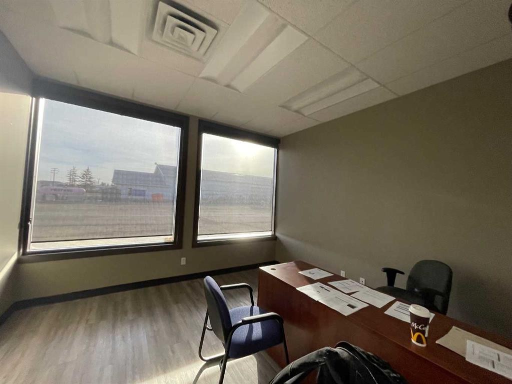 Bay 1 And Bay 2-6207 46 Street, Olds, AB