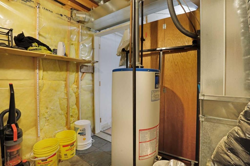 60 Pleasant Park Road West, Brooks, AB - Indoor Photo Showing Basement