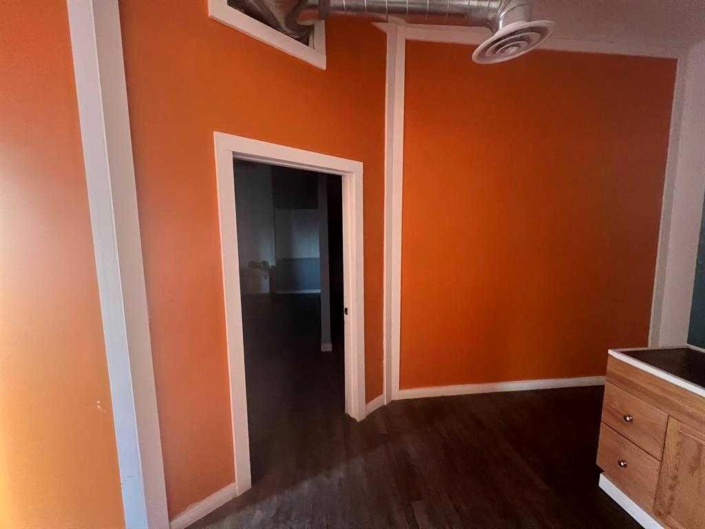 120A 3 Avenue East, Drumheller, AB