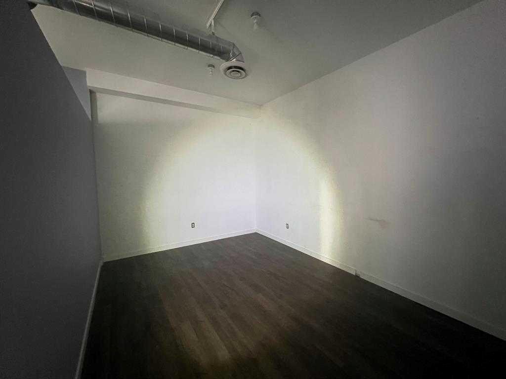 120A 3 Avenue East, Drumheller, AB