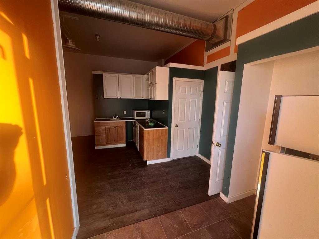 120A 3 Avenue East, Drumheller, AB