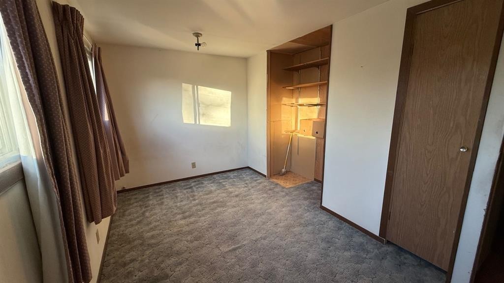 201 3 Avenue Se, Youngstown, AB - Indoor Photo Showing Other Room