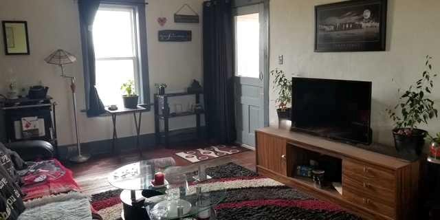 120 Main Street, Michichi, AB - Indoor