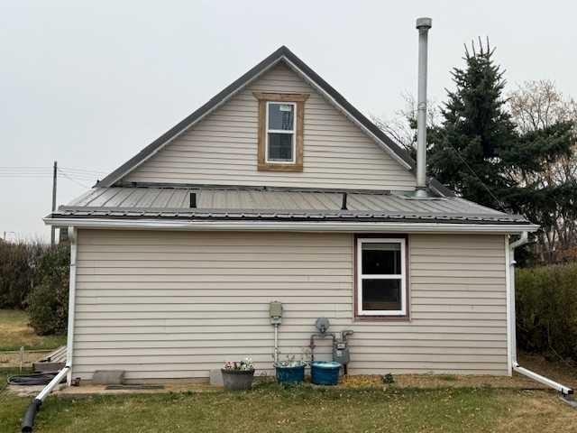 120 Main Street, Michichi, AB - Outdoor With Exterior