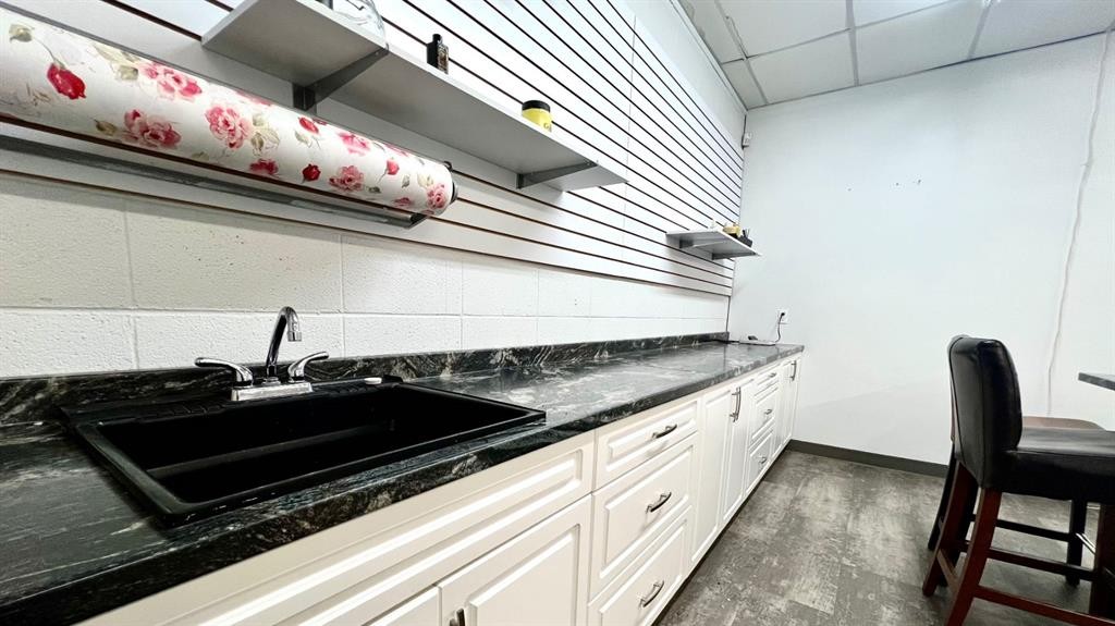 113 Main St, Oyen, AB