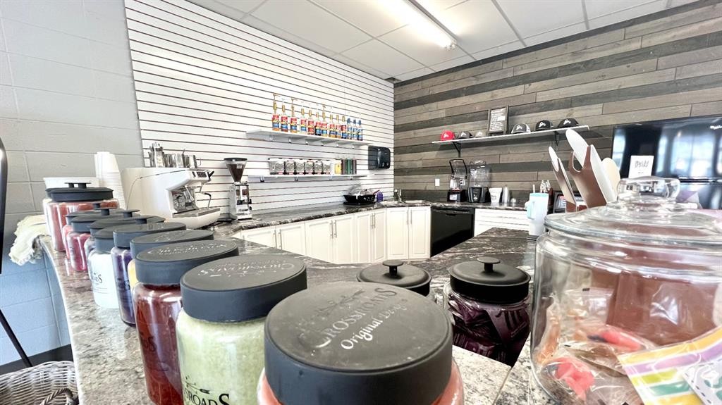 113 Main St, Oyen, AB