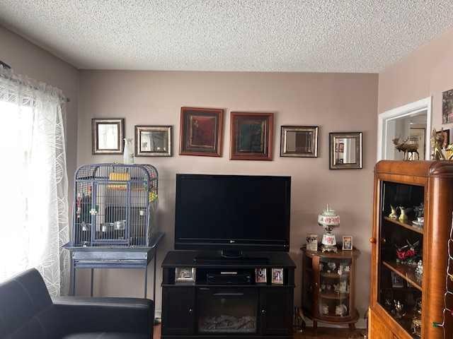 118 2 Avenue West, Cereal, AB - Indoor