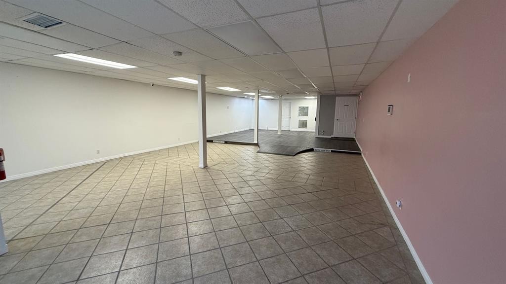 327 5 Street South, Lethbridge, AB