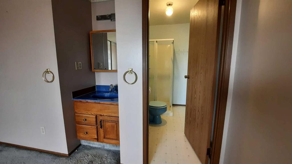 706 Bankview Close, Drumheller, AB - Indoor