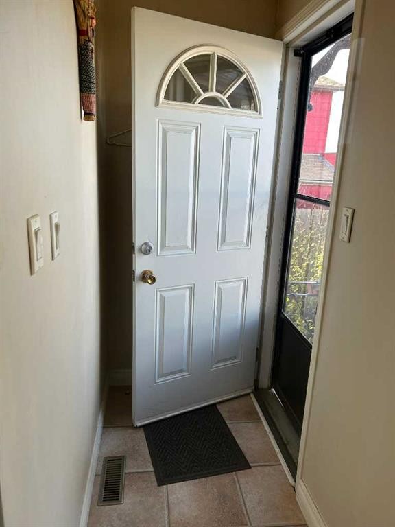 123 Centre Street, Torrington, AB - Indoor Photo Showing Other Room