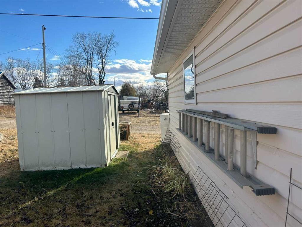 123 Centre Street, Torrington, AB - Outdoor With Exterior