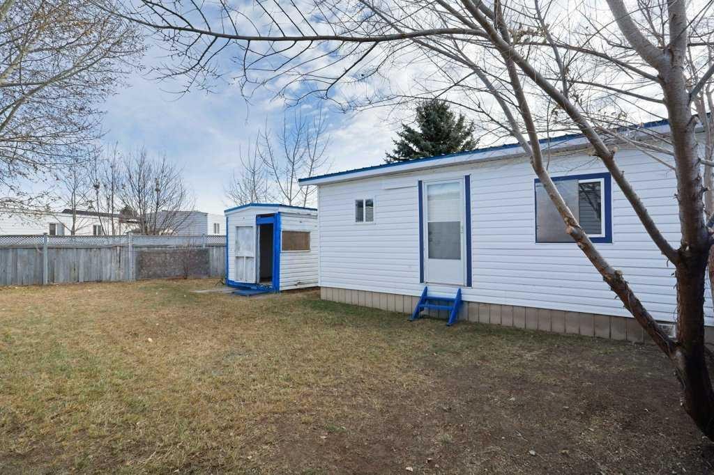 52 Lake Stafford Crescent, Brooks, AB
