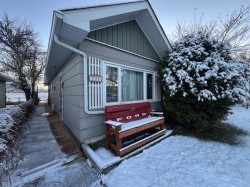 835 3 Avenue Drumheller, AB T0J 0Y3