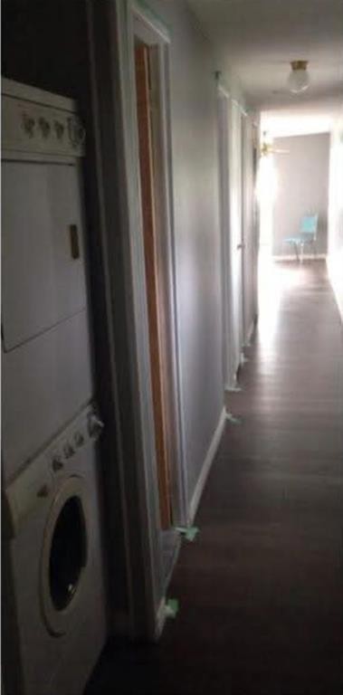 86 Poplar Street, Drumheller, AB - Indoor Photo Showing Laundry Room