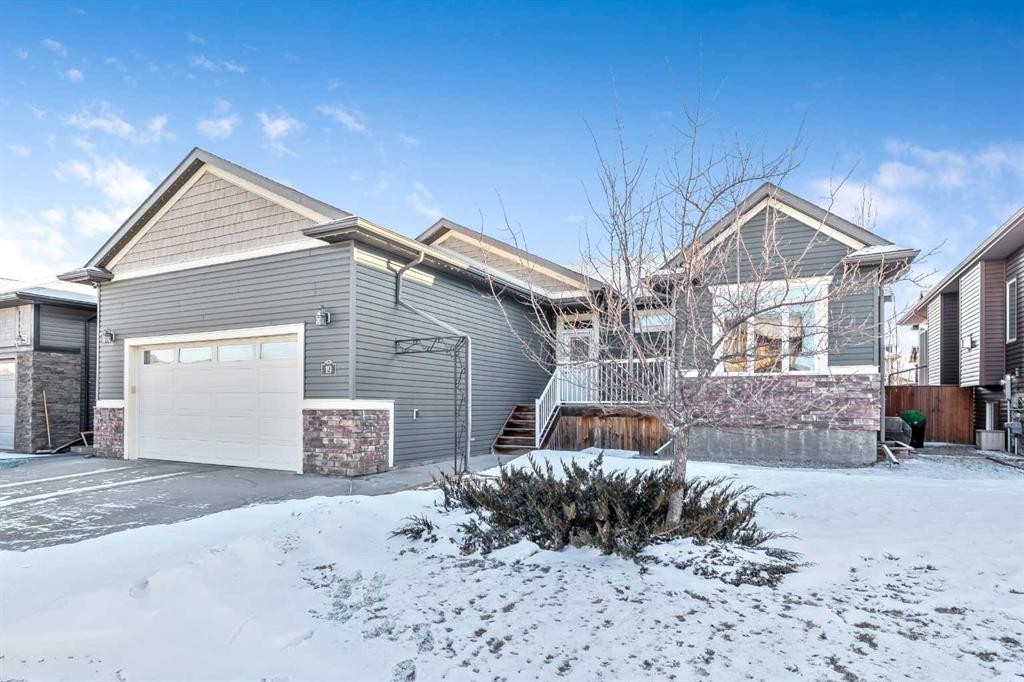 19 Viceroy Crescent, Olds, AB - Outdoor