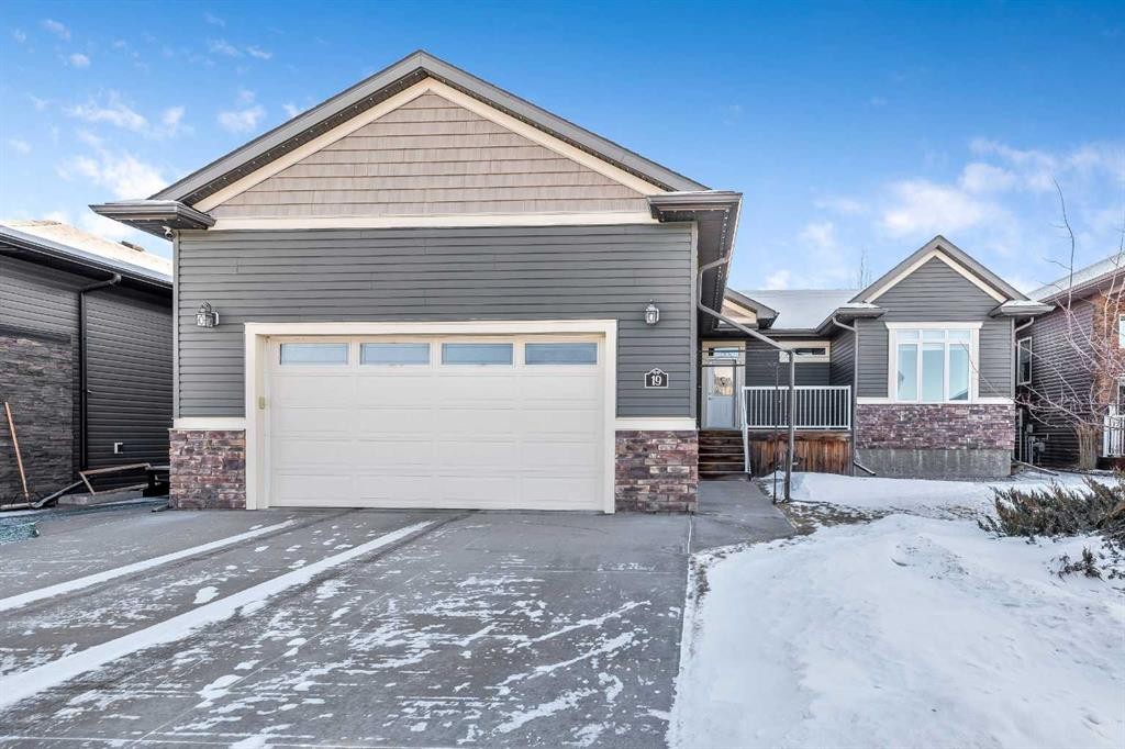 19 Viceroy Crescent, Olds, AB - Outdoor