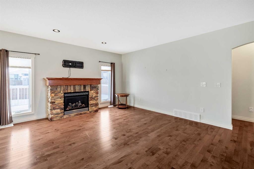 19 Viceroy Crescent, Olds, AB - Indoor Photo Showing Living Room With Fireplace