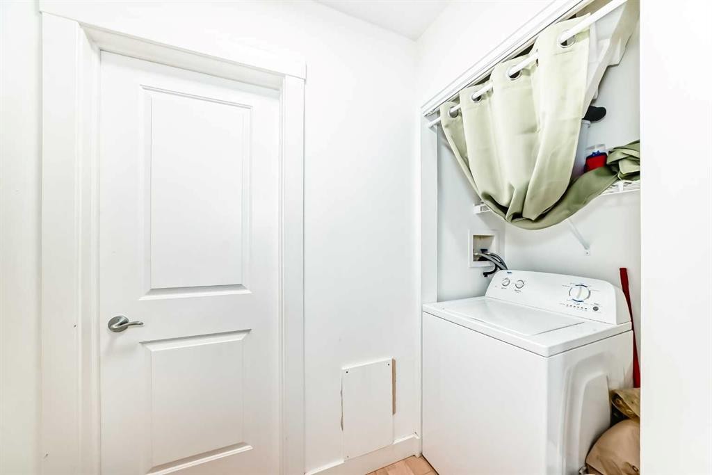 8-310 22 Avenue Sw, Calgary, AB - Indoor Photo Showing Laundry Room