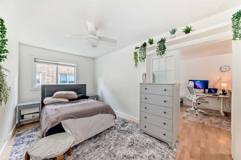 8-310 22 Avenue Sw, Calgary, AB - Indoor Photo Showing Bedroom