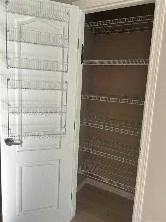 202-4403 67A Avenue, Olds, AB - Indoor With Storage