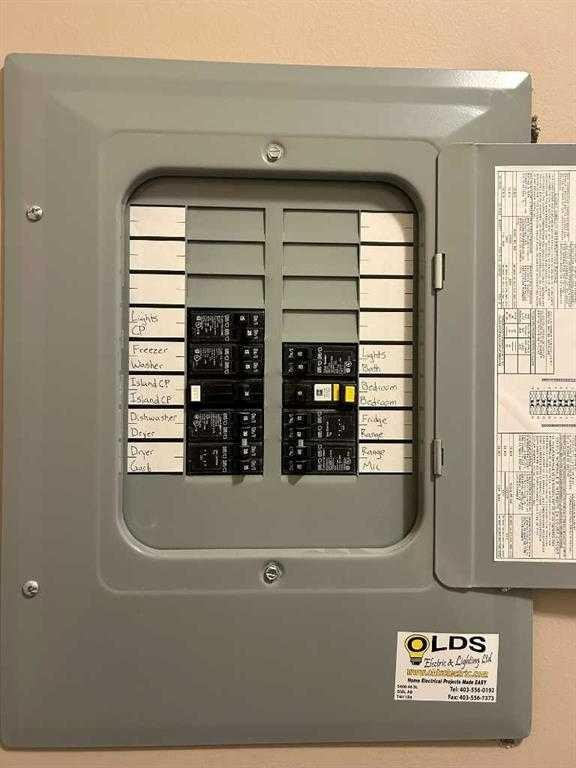 307-4403 67A Avenue, Olds, AB - Indoor Photo Showing Other Room