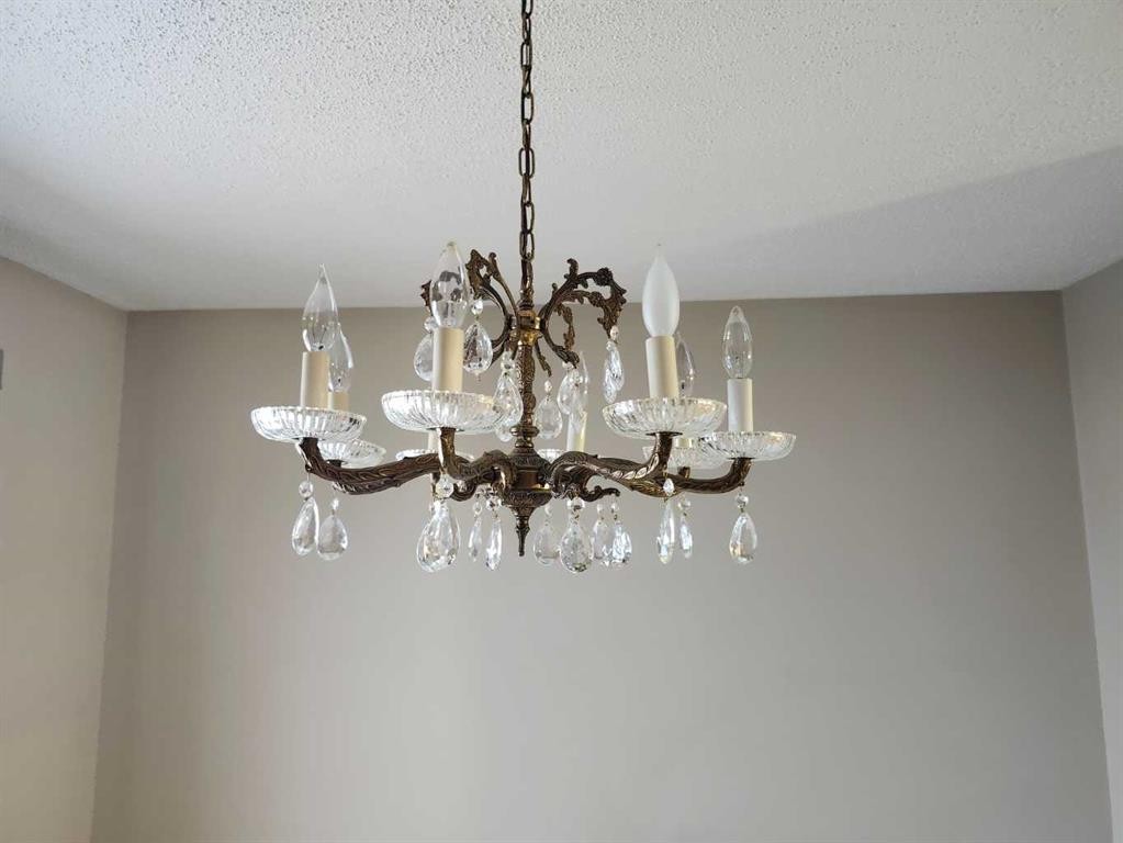 75 Hunts Crescent, Drumheller, AB - Indoor