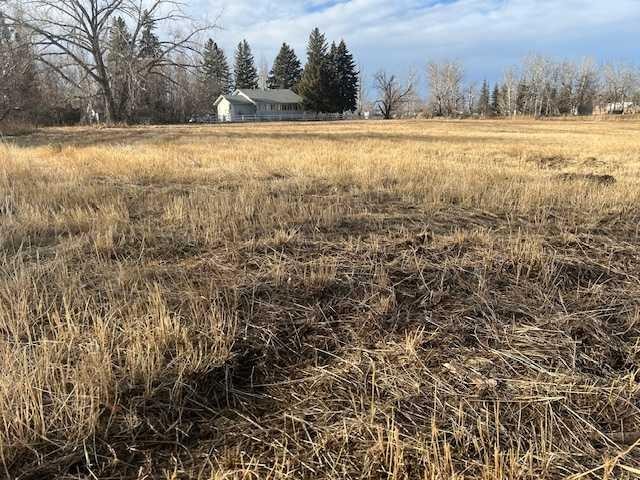 629 11 Street West, Brooks, AB