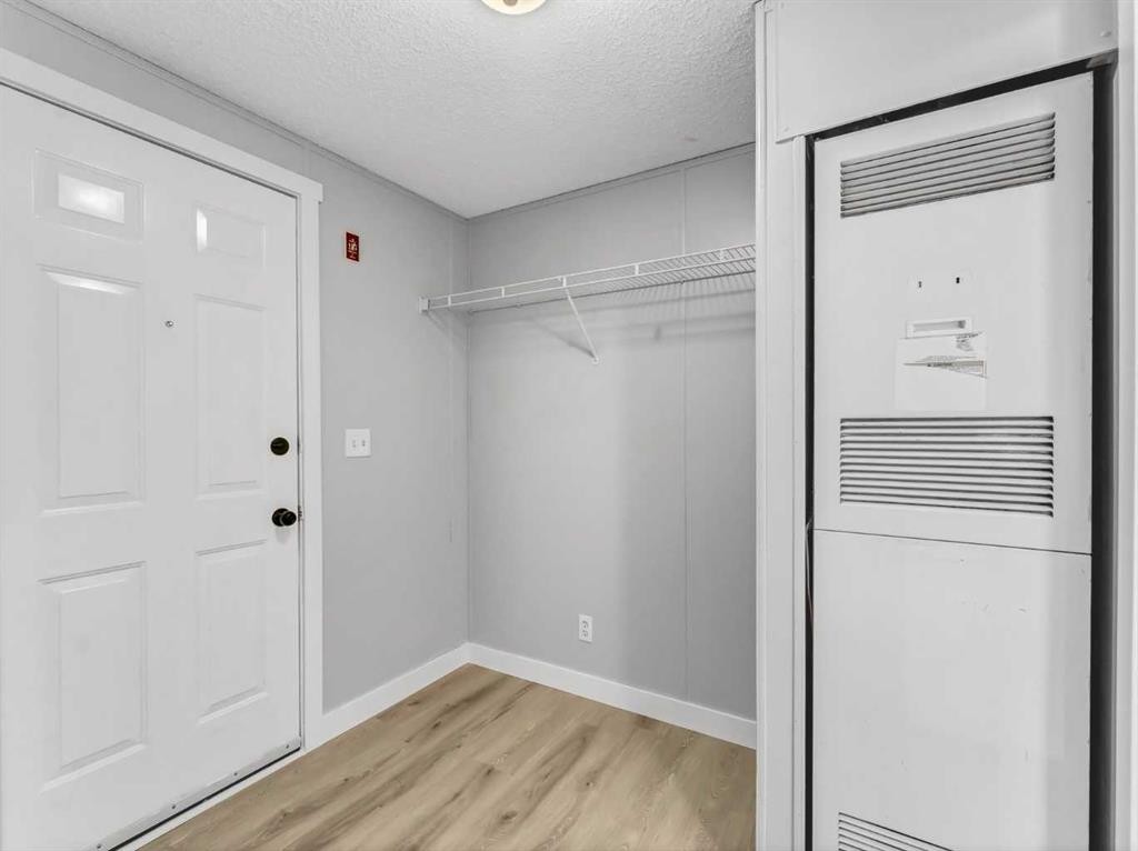 57 Maple Drive West, Brooks, AB