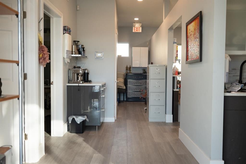 90 Erin Woods Court Se, Calgary, AB