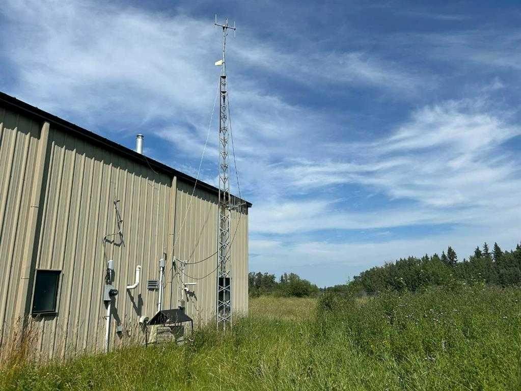4516 Highway 27, Rural Mountain View County, AB