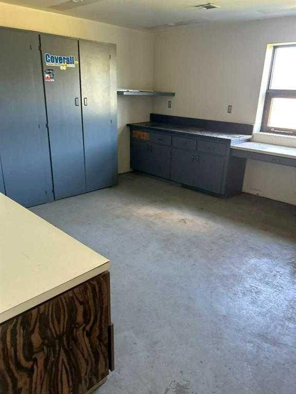 4516 Highway 27, Rural Mountain View County, AB