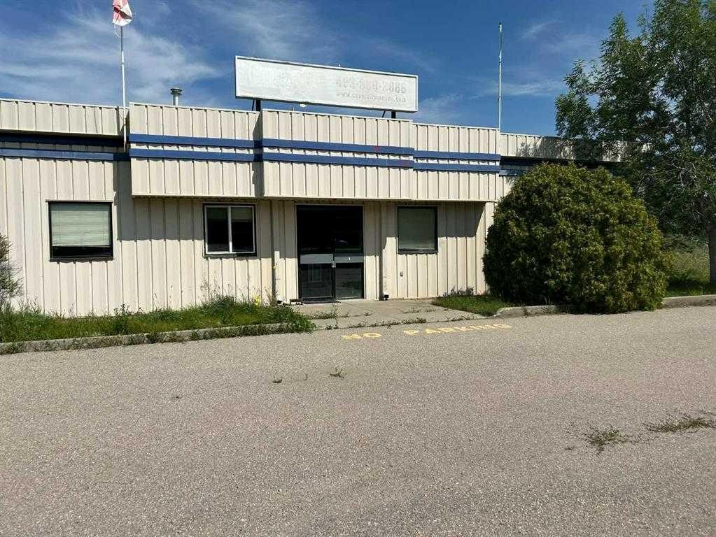 4516 Highway 27, Rural Mountain View County, AB