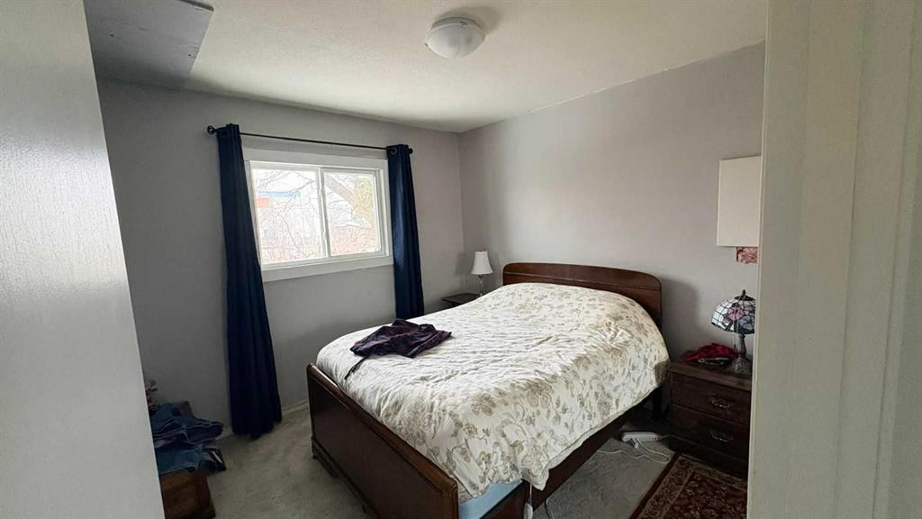 4817 Windsor Avenue, Coronation, AB - Indoor Photo Showing Bedroom