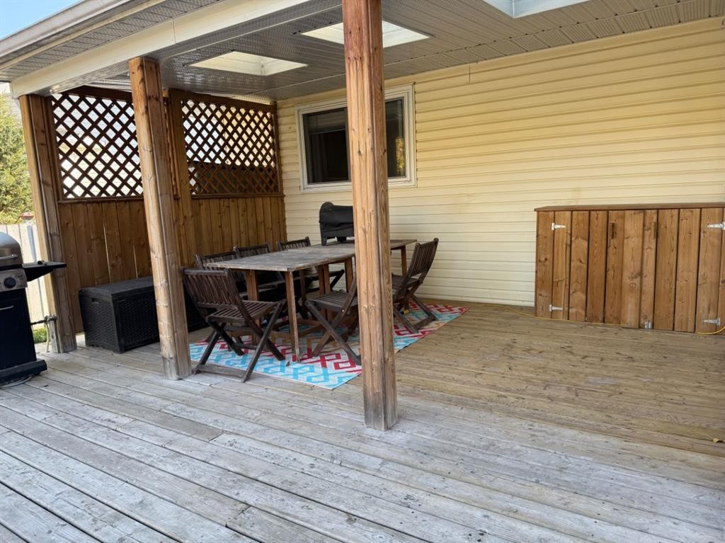 1148 Newcastle Road, Drumheller, AB