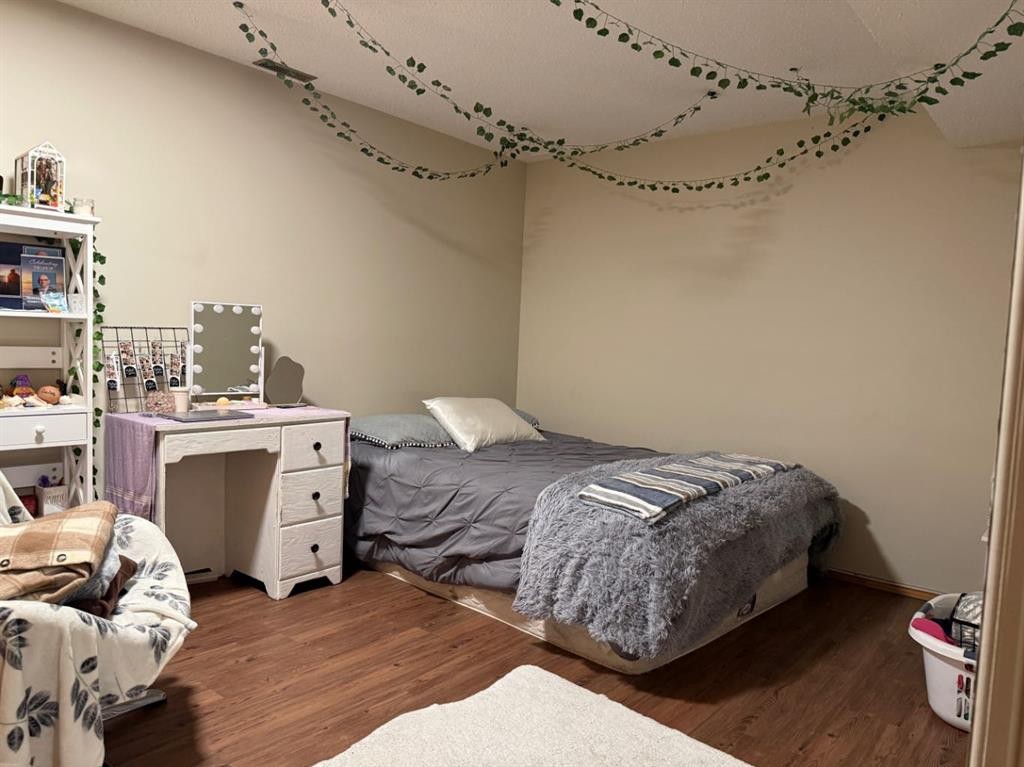 1148 Newcastle Road, Drumheller, AB