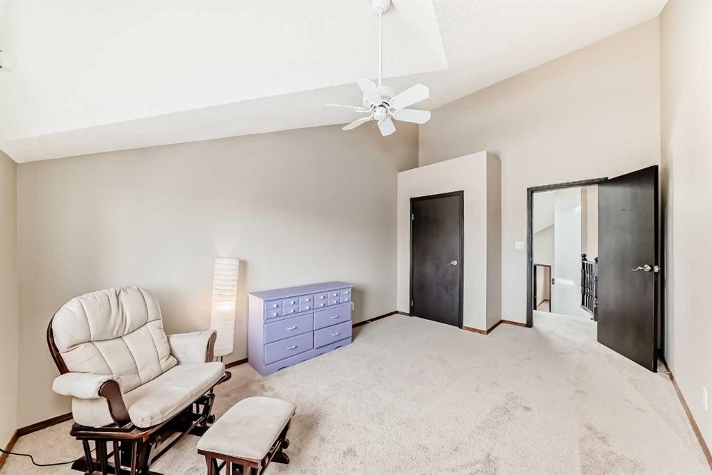 5 Chinook Crescent, Beiseker, AB - Indoor