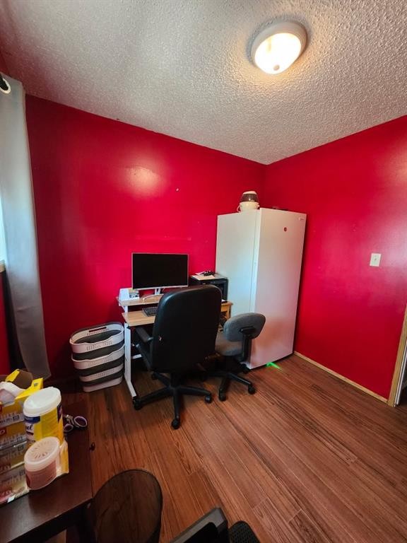 44 Wildrose Crescent West, Brooks, AB - Indoor