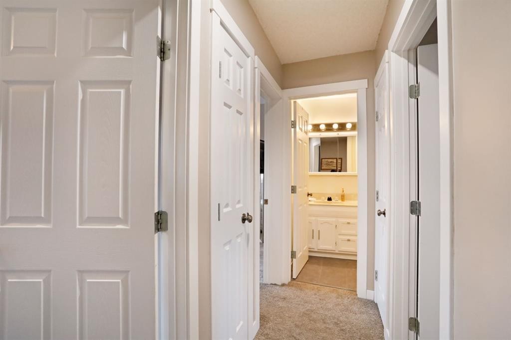 5 Fairview Crescent East, Brooks, AB - Indoor Photo Showing Other Room