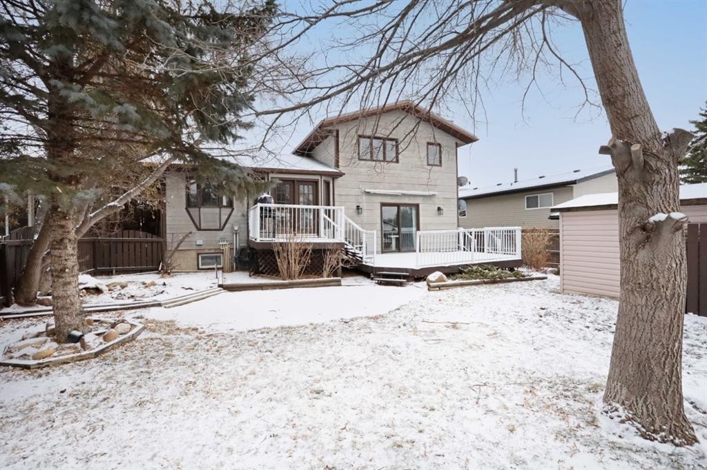 5 Fairview Crescent East, Brooks, AB - Outdoor With Deck Patio Veranda