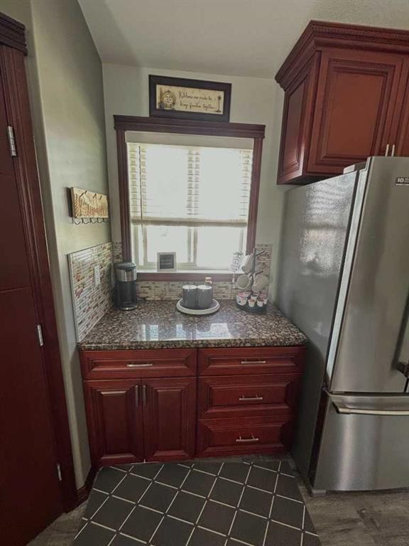 223 15 Street East, Brooks, AB - Indoor Photo Showing Kitchen