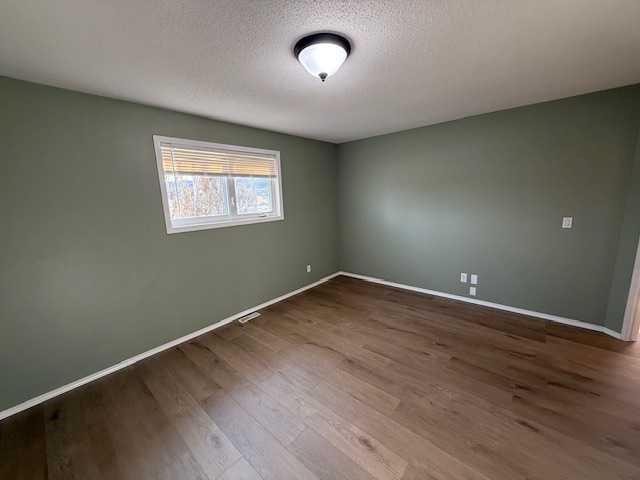 830 Birchwood Close, Drumheller, AB - Indoor Photo Showing Other Room